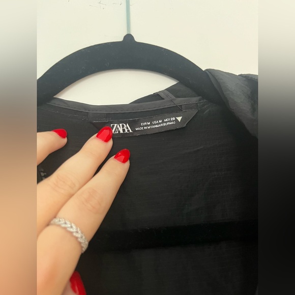 Zara Cropped Packable Black Rain Jacket Size Medium - Picture 11 of 16